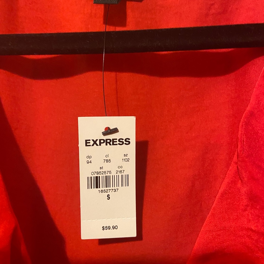 Express Red Dress ๐ - Picture 6 of 6